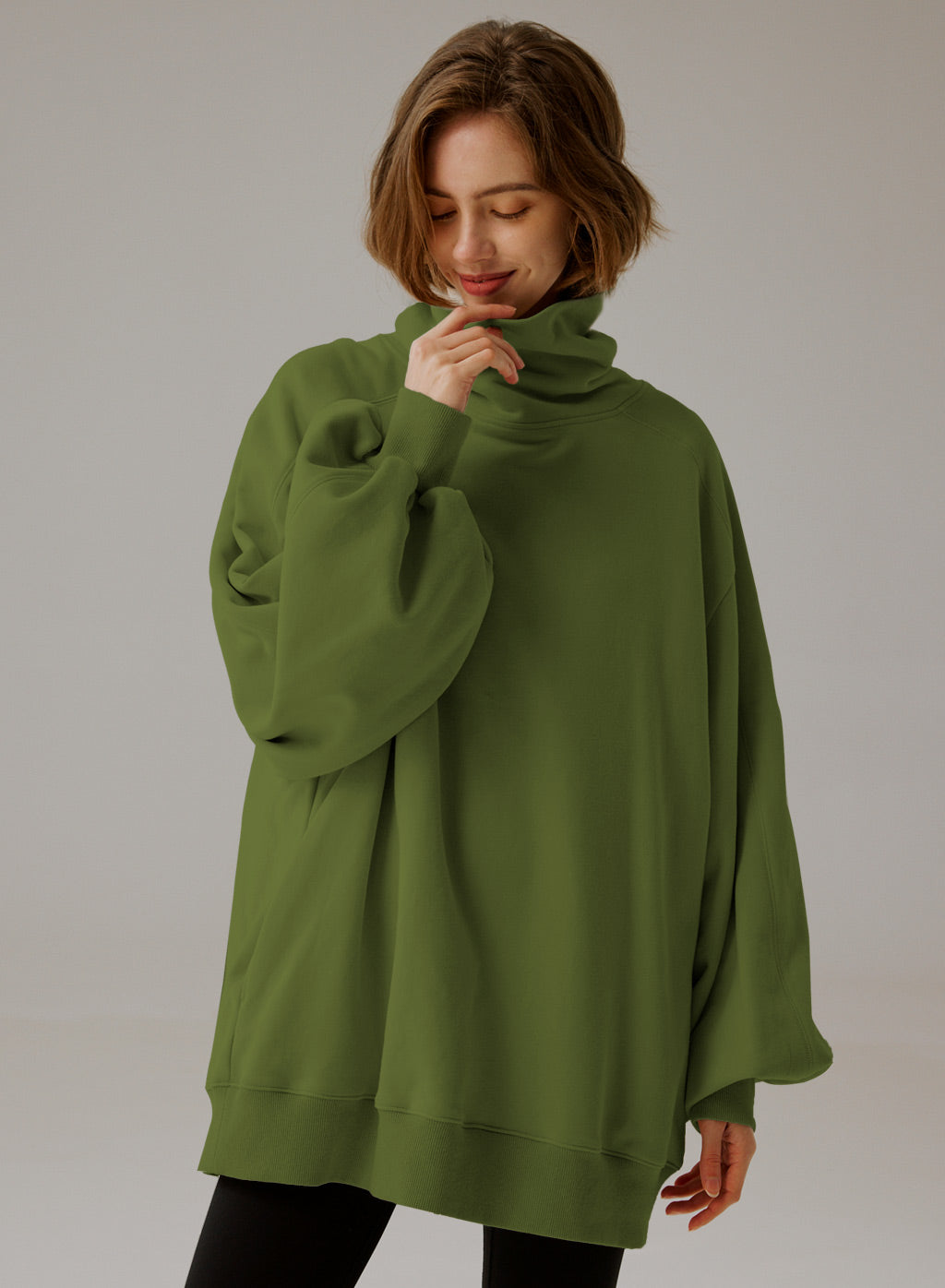 Oversized Turtleneck Sweatshirt - Elegant Comfort 