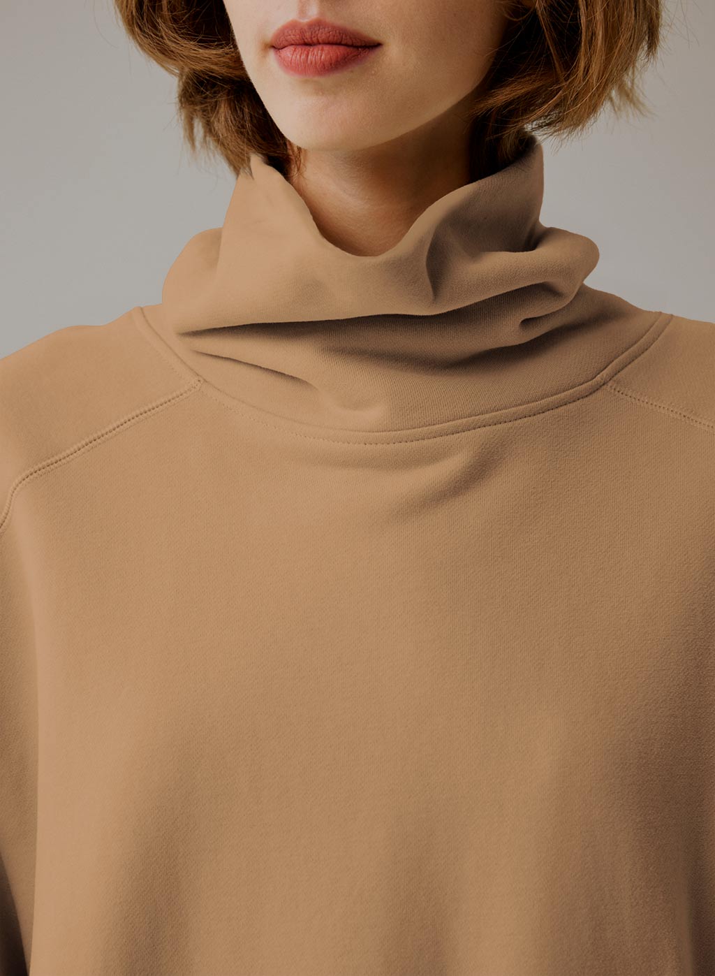 Oversized Turtleneck Sweatshirt - Elegant Comfort 